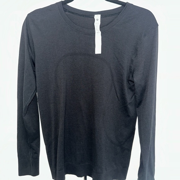🖤 Lululemon Swiftly Relaxed Long Sleeve – Hip Length – Size 8 — Like New - Picture 3 of 4